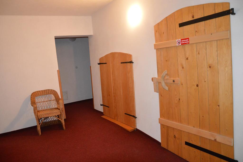 ホテル Statek 3 - Wellness & Spa Hluboká nad Vltavou エクステリア 写真