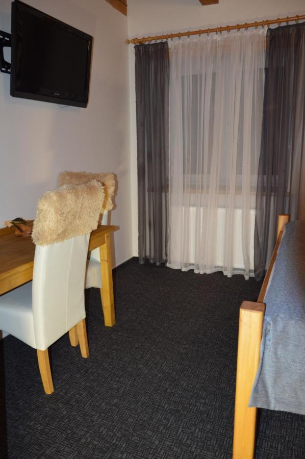ホテル Statek 3 - Wellness & Spa Hluboká nad Vltavou エクステリア 写真