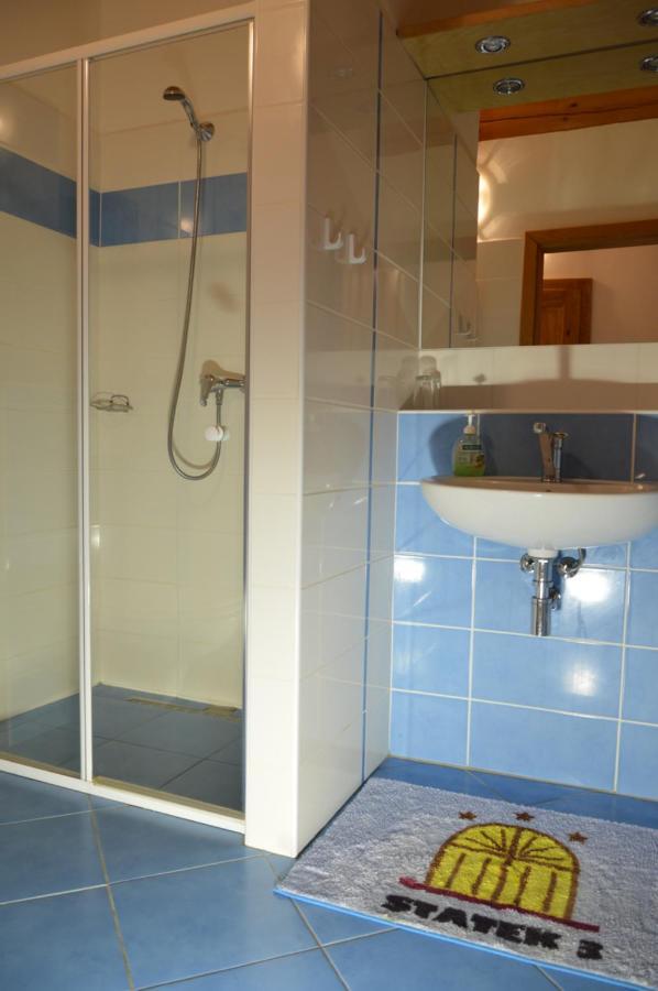ホテル Statek 3 - Wellness & Spa Hluboká nad Vltavou エクステリア 写真